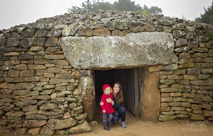 brittany-with-kids-carnac-13copy
